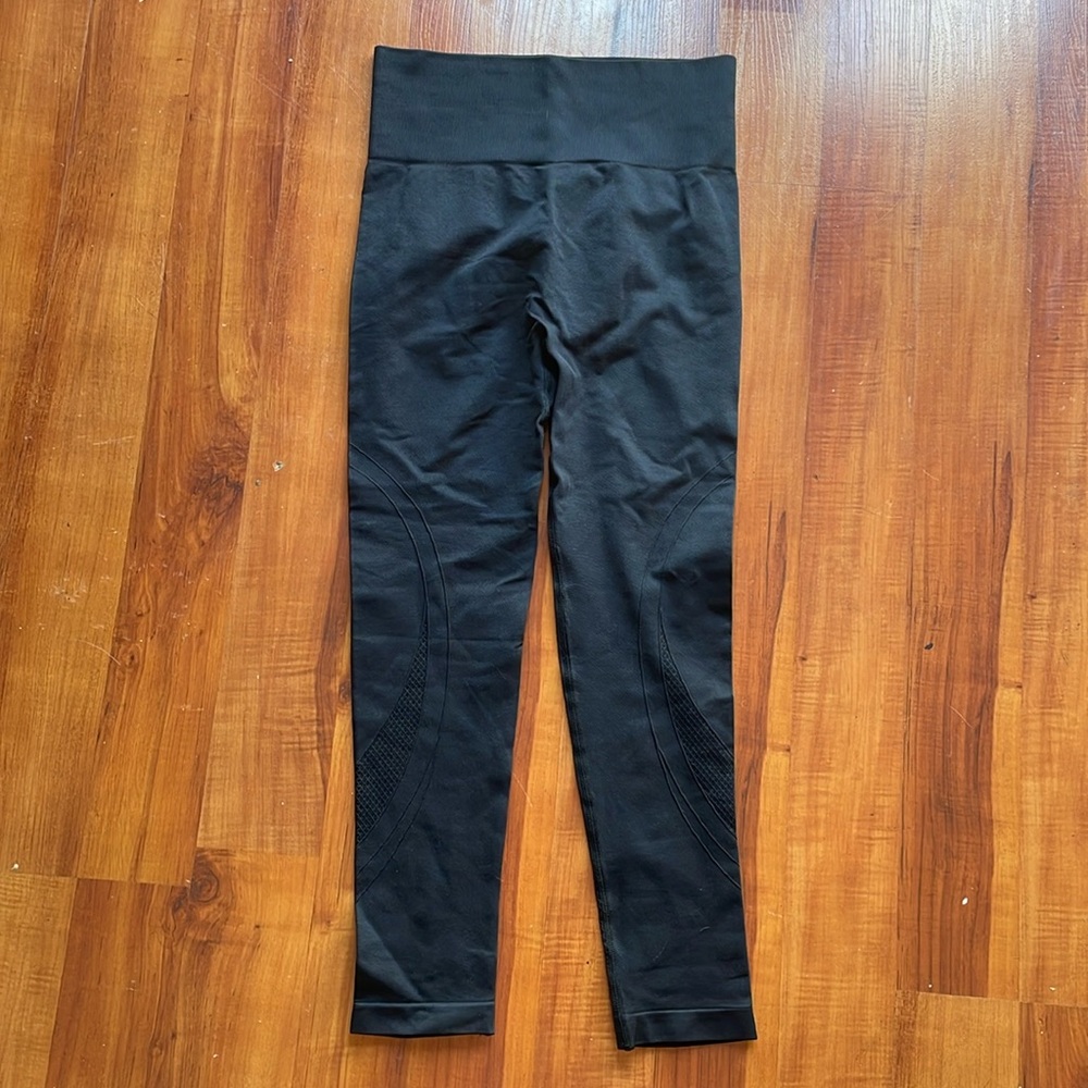 SHEIN Leggings